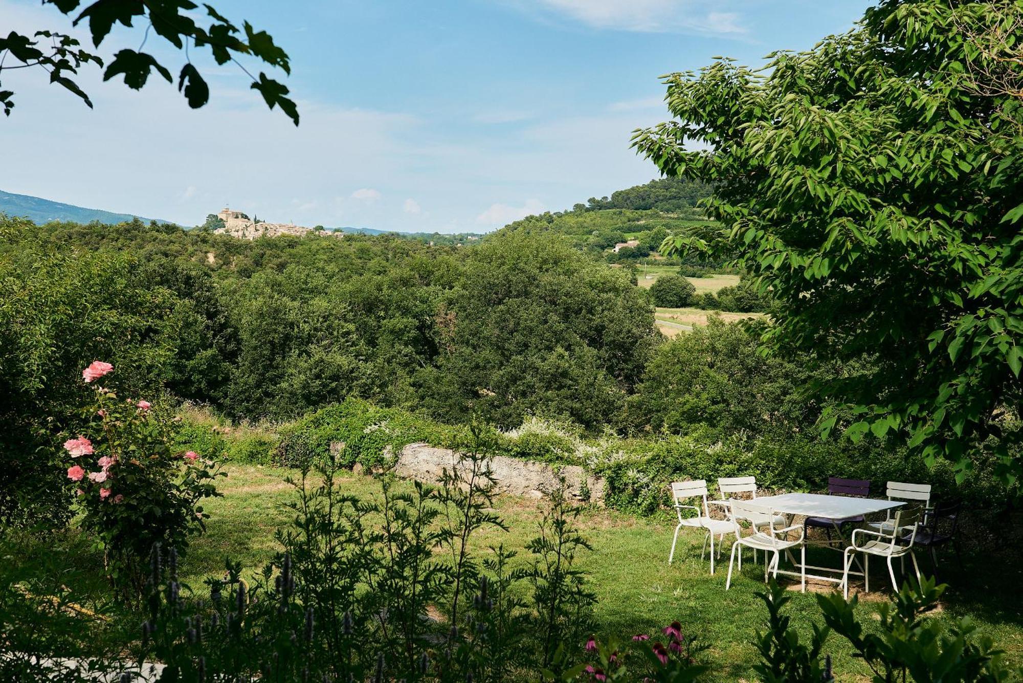 Domaine La Ferme Hi Bride Bed and Breakfast Villelaure Eksteriør billede