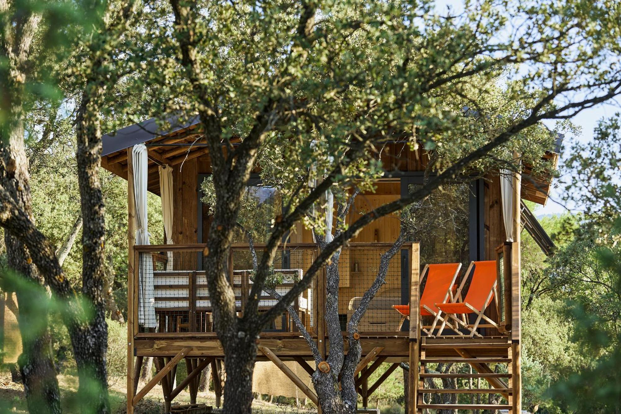 Domaine La Ferme Hi Bride Bed and Breakfast Villelaure Eksteriør billede